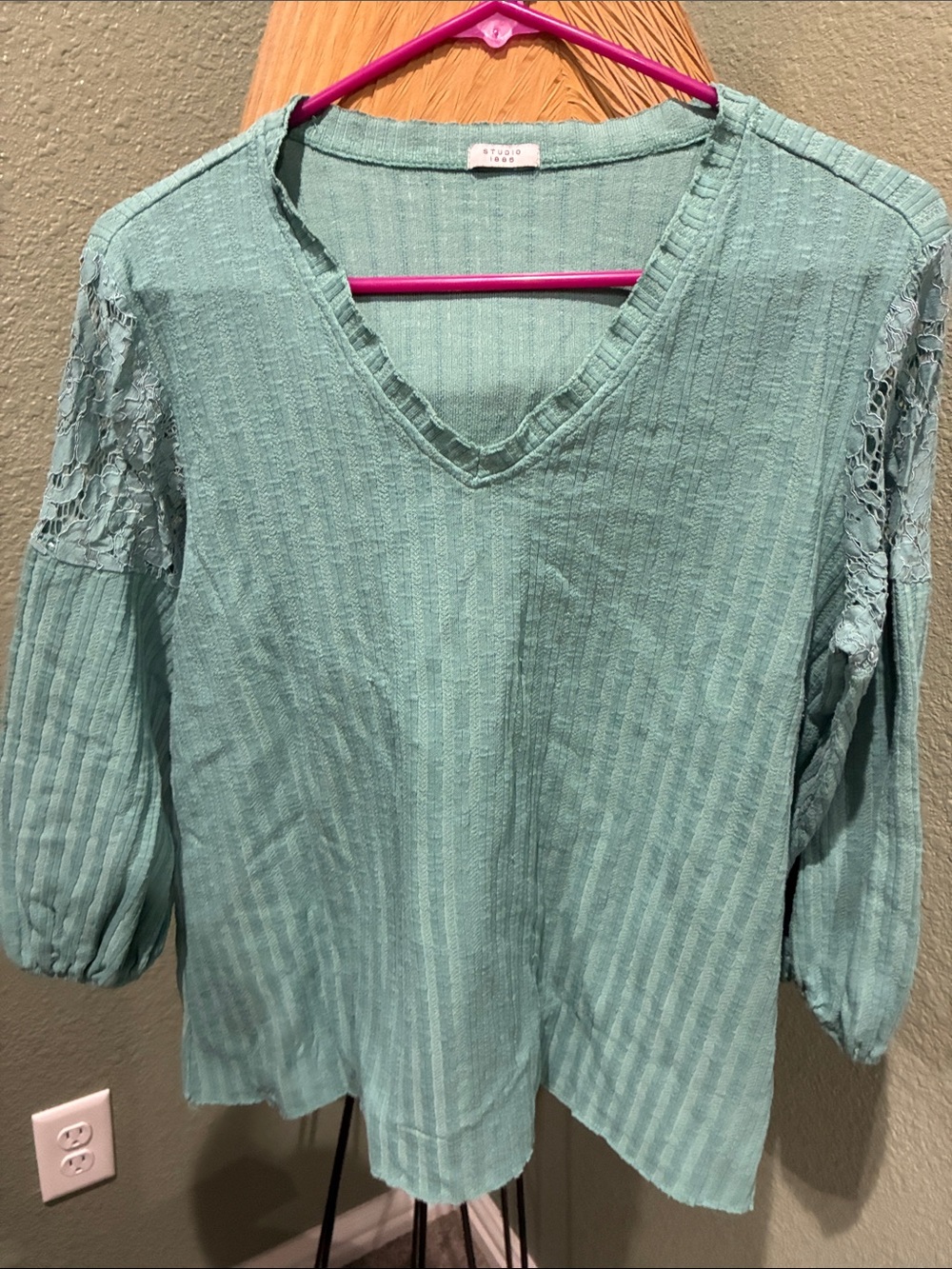 Studio 1886 Mint V-Neck Lace-Shoulder Tunic